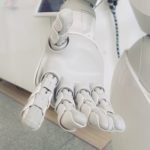 これからの時代 〜 AIロボットと心の繋がり